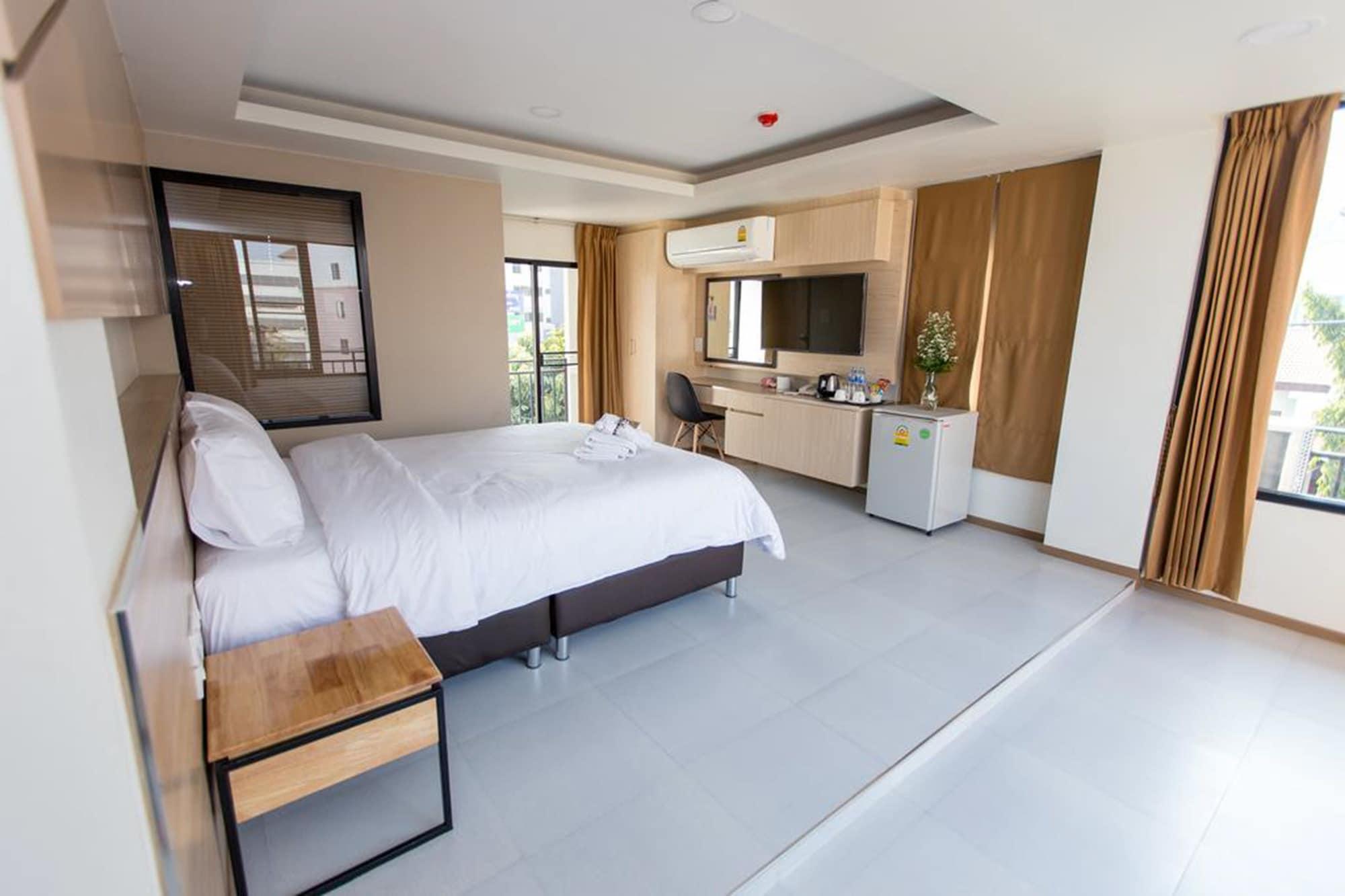 Tuck Me In Otel Chiang Mai Dış mekan fotoğraf