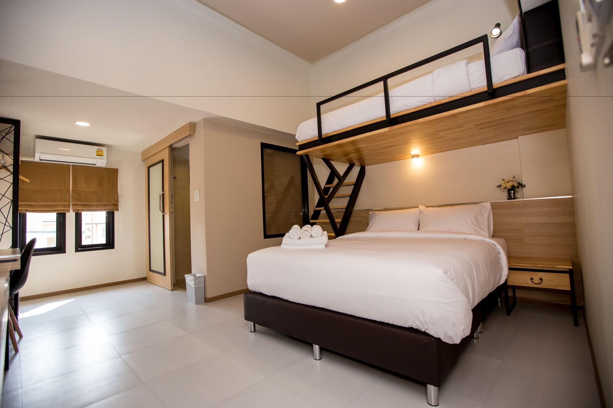 Tuck Me In Otel Chiang Mai Dış mekan fotoğraf