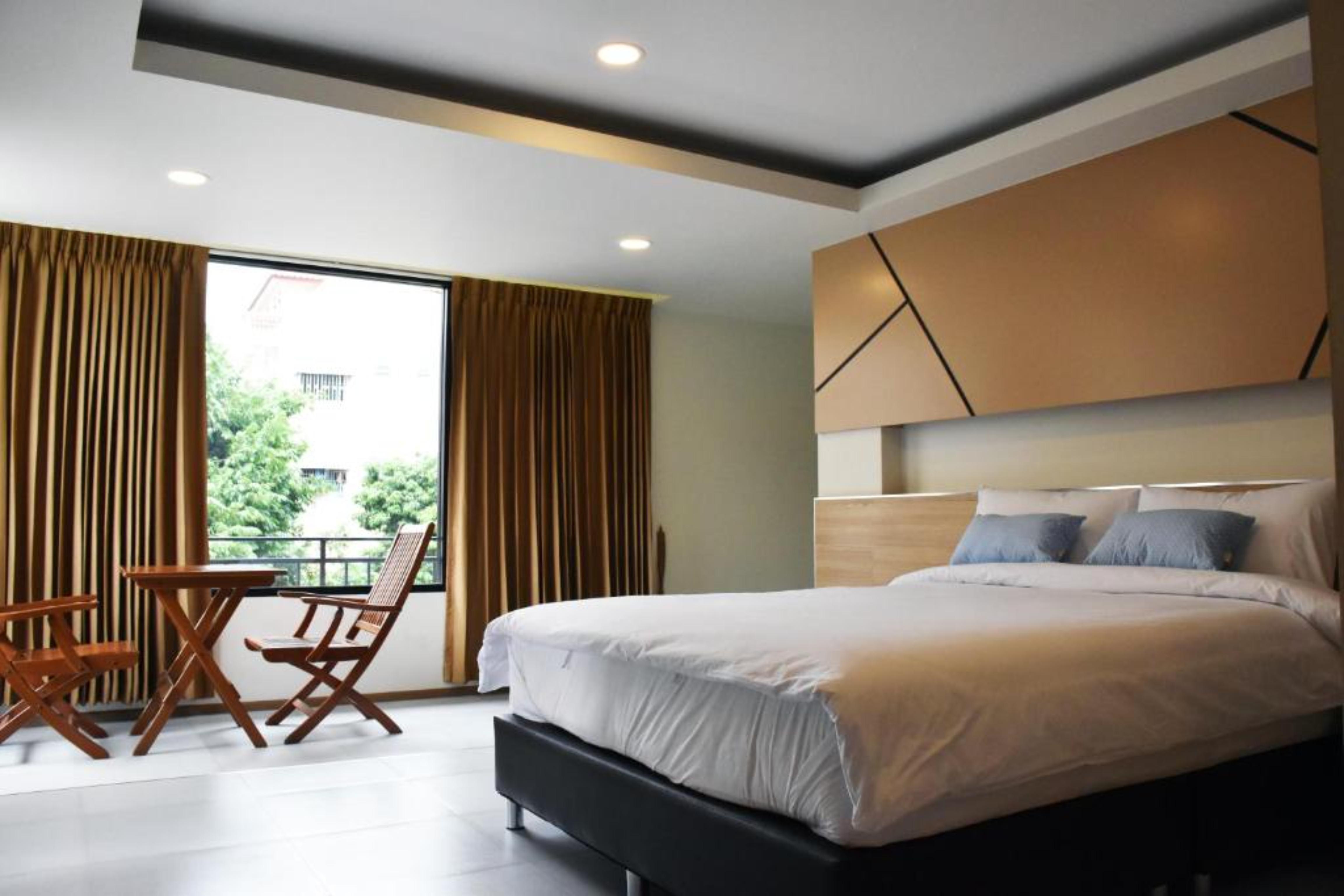 Tuck Me In Otel Chiang Mai Dış mekan fotoğraf