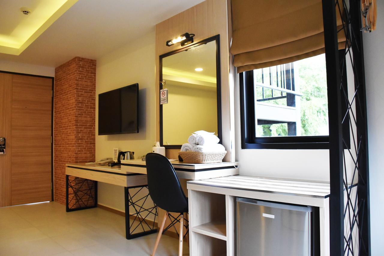 Tuck Me In Otel Chiang Mai Dış mekan fotoğraf