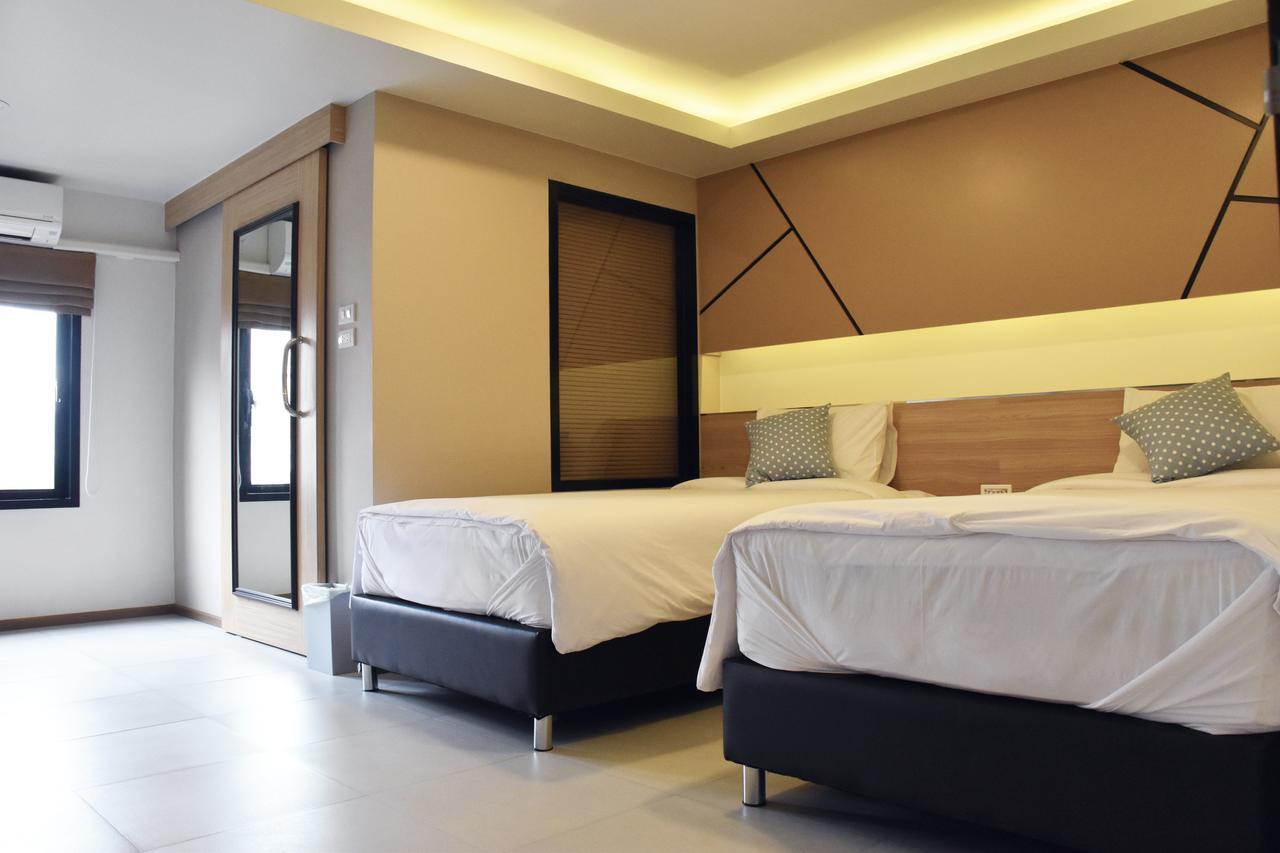 Tuck Me In Otel Chiang Mai Dış mekan fotoğraf
